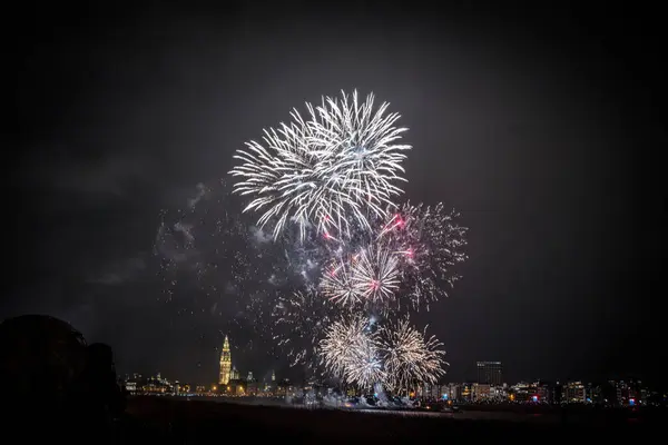 1 Ocak 2024 Nieuwjaarsvuurwerk 