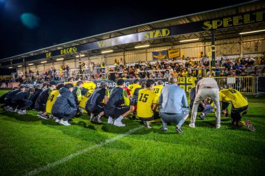 2de afdelding of wel 4e klasse wedstrijd in Belgi tussen Berchem sport en Eendracht termien Genk