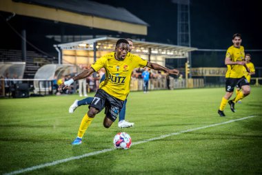 2de afdelding of wel 4e klasse wedstrijd in Belgi tussen Berchem sport en Eendracht termien Genk