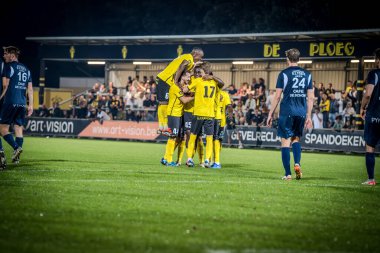 2de afdelding of wel 4e klasse wedstrijd in Belgi tussen Berchem sport en Eendracht termien Genk