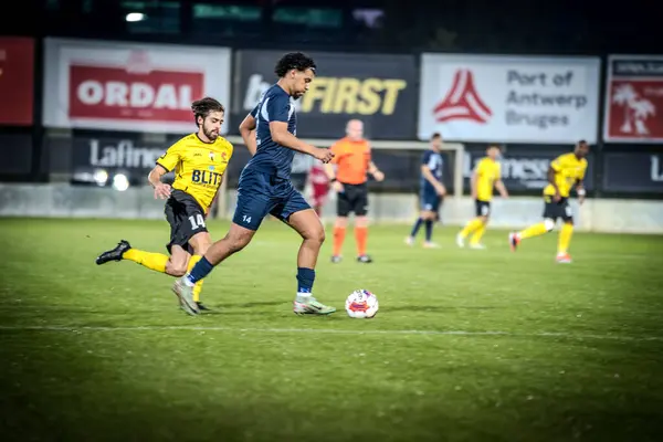 2de afdelding of wel 4e klasse wedstrijd in Belgi tussen Berchem sport en Eendracht termien Genk
