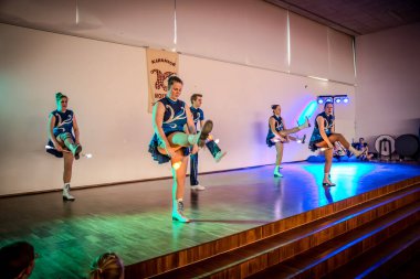 dang van de dansmariekes Karnamor