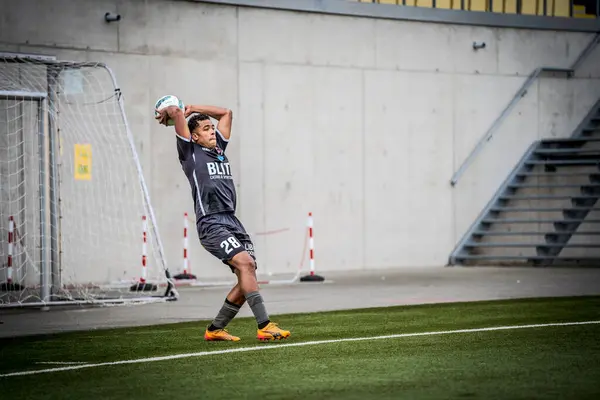 İkinci lig amatörleri arasında yapılan 13-10-2024 müsabakası Stvv u23 - Berchem sporu