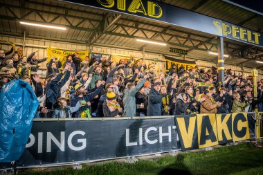 16-10-2024 ikinci lig amatörleri arasında oynanan Berchem Sport - kvk Wellen