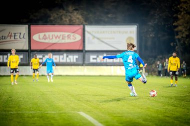 16-10-2024 ikinci lig amatörleri arasında oynanan Berchem Sport - kvk Wellen