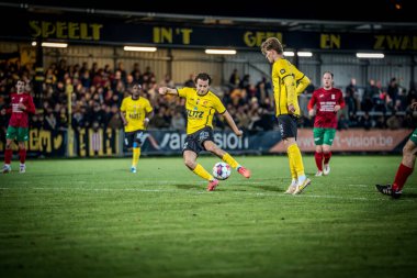 30-11-2024: Berchem Sport ve Berg en dal arasında maç, ikinci lig b