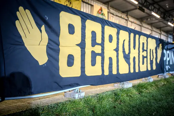18-01-2025: Berchem Sport ve Racing Mechelen arasındaki lig maçı 