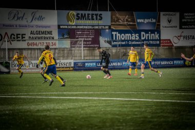 2025-01-25 kvk Wellen - Berchem Sport Soccergame Belçika 'dan yapılan düşük yarışmada