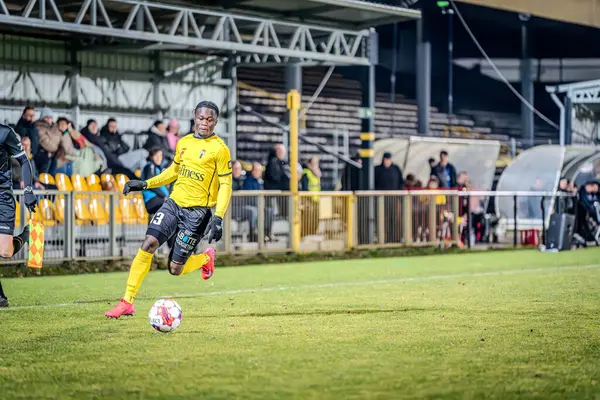  2025-02-15 Berchem Spor - Hades, Belçika 'nın alt sınıfında müsabaka maçı