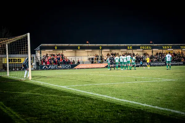  2025-02-15 Berchem Spor - Hades, Belçika 'nın alt sınıfında müsabaka maçı