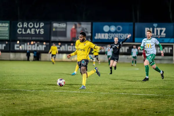  2025-02-15 Berchem Spor - Hades, Belçika 'nın alt sınıfında müsabaka maçı