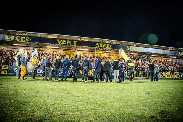 2025-02-20 Berchem Fenix kupası için Sport-Bk Skjold yarışması
