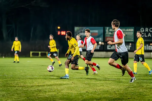 2025-02-20 Berchem Fenix kupası için Sport-Bk Skjold yarışması