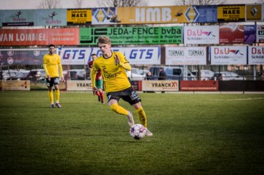 2025-03-16 Berg en dal-Berchem Sport, Belçika 'nın alt bölgelerinde rekabet maçı