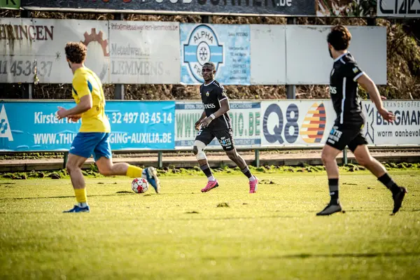 2025-02-23 Eendracht Termien - Belçika 'nın alt sınıfında Berchem Spor karşılaşması