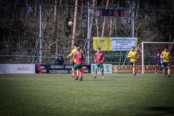 2025-03-16 Berg en dal-Berchem Sport, Belçika 'nın alt bölgelerinde rekabet maçı