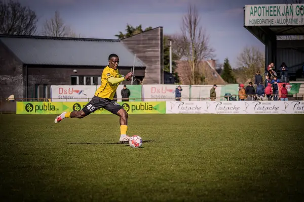 2025-03-16 Berg en dal-Berchem Sport, Belçika 'nın alt bölgelerinde rekabet maçı