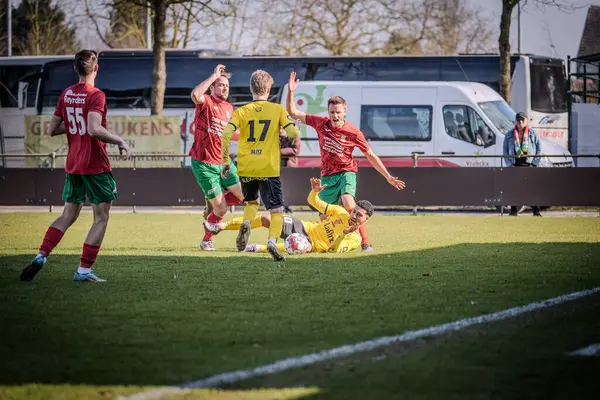 2025-03-16 Berg en dal-Berchem Sport, Belçika 'nın alt bölgelerinde rekabet maçı