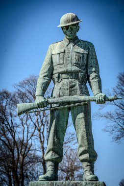 08-04-2025 Kopenhag: Bu şehirdeki pek çok heykelden biri