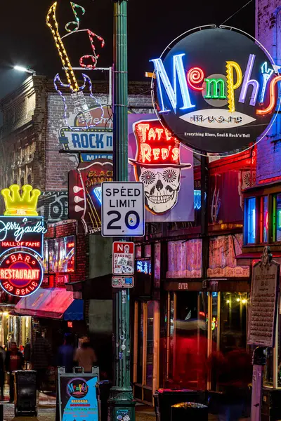 stock image Photos of businesses along Beale Street in Memphis, TN taken on December 23, 2022 in the evening.