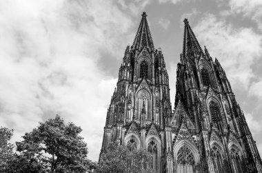 Köln, Almanya. Siyah beyaz ünlü bir katedral.