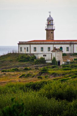 Galiçya, İspanya 'daki Rias Baixas' ın Atlantik kıyısında. Carnota yakınlarındaki ünlü deniz feneri Larino