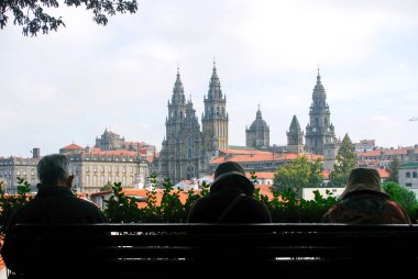 Santiago de Compostela, Galiçya, İspanya. Alameda Park 'tan Santiago de Compostela katedralinin manzarası. 10 Ekim 2007