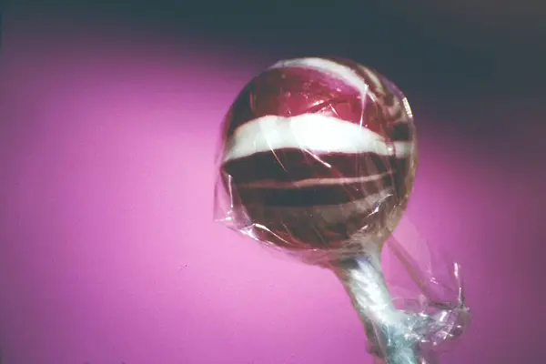 İnsansız bir konsept fotoğraf olarak lezzetli tatlılar.