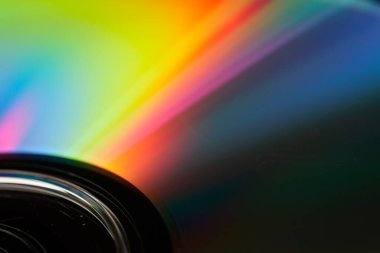 Bir dvd CD üzerindeki ışık yansımalarının soyut makro fotoğrafı