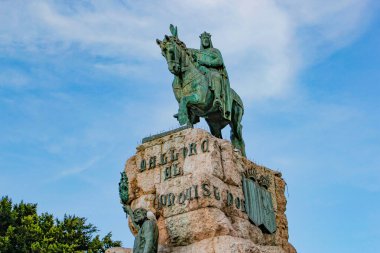 Palma de Mallorca, Balear Adaları, İspanya. Kral I. Jaume 'un Espana Meydanı' ndaki heykeli. 23 Mart 2016