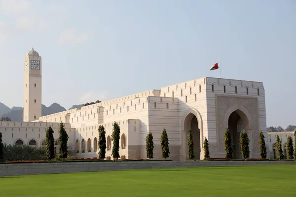 Muscat / Umman 11 Şubat 2020. Umman Konseyi (parlamento), ülkenin başkenti Muscat 'ın El Bustan ilçesindeki