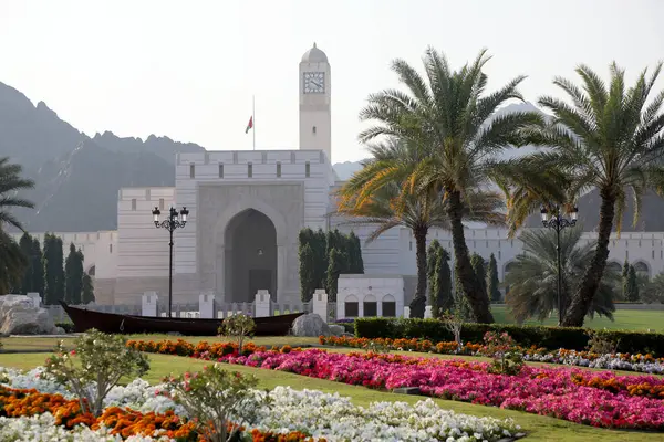 Muscat / Umman 11 Şubat 2020. Umman Konseyi (parlamento), ülkenin başkenti Muscat 'ın El Bustan ilçesindeki