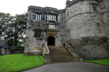 Skipton, İngiltere 9 Eylül 2022. Skipton Şatosu, birinci sınıf. Skipton, Kuzey Yorkshire 'daki ortaçağ şatosunu listeledim.