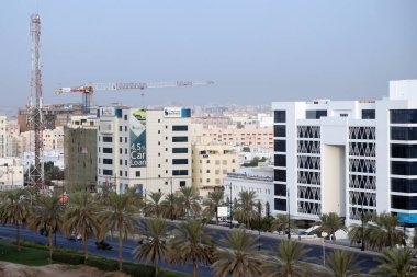 8 Ağustos 2017 tarihinde Muscat 'taki Beyrut Merkez Bankası' nın yan tarafında bir araba kredisi reklamı