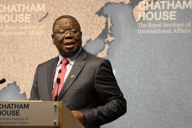 Zimbabve 'nin eski başbakanı ve Demokratik Değişim Hareketi lideri Morgan Tsvangirai, 25 Temmuz 2014 Cuma günü Londra' daki Chatham House beyin takımında bir konuşma yaptı.