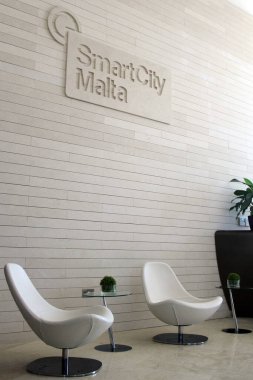 Smart City Malta ofislerinin resepsiyon alanı 6 Haziran 2011