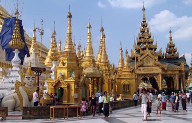 Shwedagon Pagoda, Rangoon, Burma 31 Aralık 2011