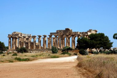 İtalya 'nın Sicilya adasındaki Selinunte' deki antik Yunan harabeleri