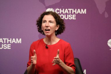 İngiltere Kalkınma Bakanı Anneliese Dodds, 17 Ekim 2024 'te Chatham House' da İşçi Partisi hükümetlerinin kalkınma öncelikleri hakkında konuştu.