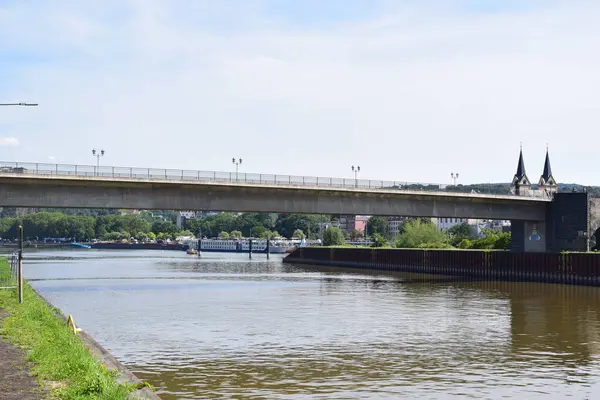 stock image view of the bridge in the city