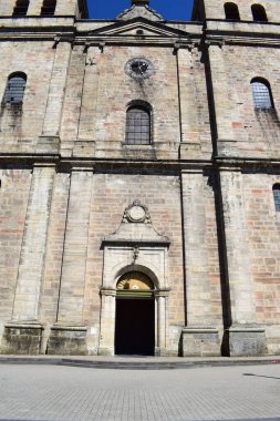 Kilise cephesi, Malmedy Katedrali