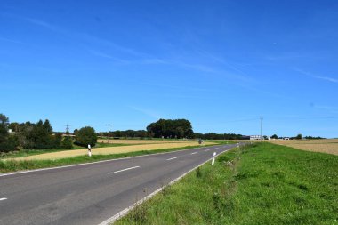 Kırsal kesimde kırsal yol 