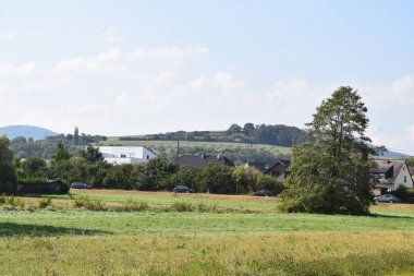 Eifel 'deki Thuer köyünün manzarası