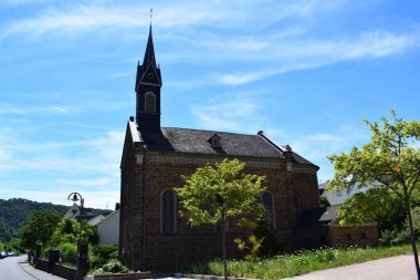 Mosel Vadisi 'ndeki güzel yol