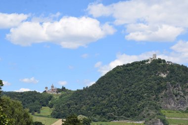 Drachenfels 'teki kaleler
