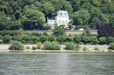 Konigswinter 'ın güney manzarası
