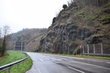 cliff at the road