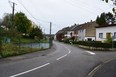 Sonbaharda Alsting Köyü