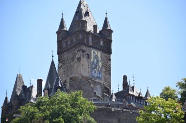 Reichsburg Cochem, Mosel 'in yukarısındaki ortaçağ kalesi, kule