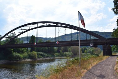 the bridge across the Lahn clipart